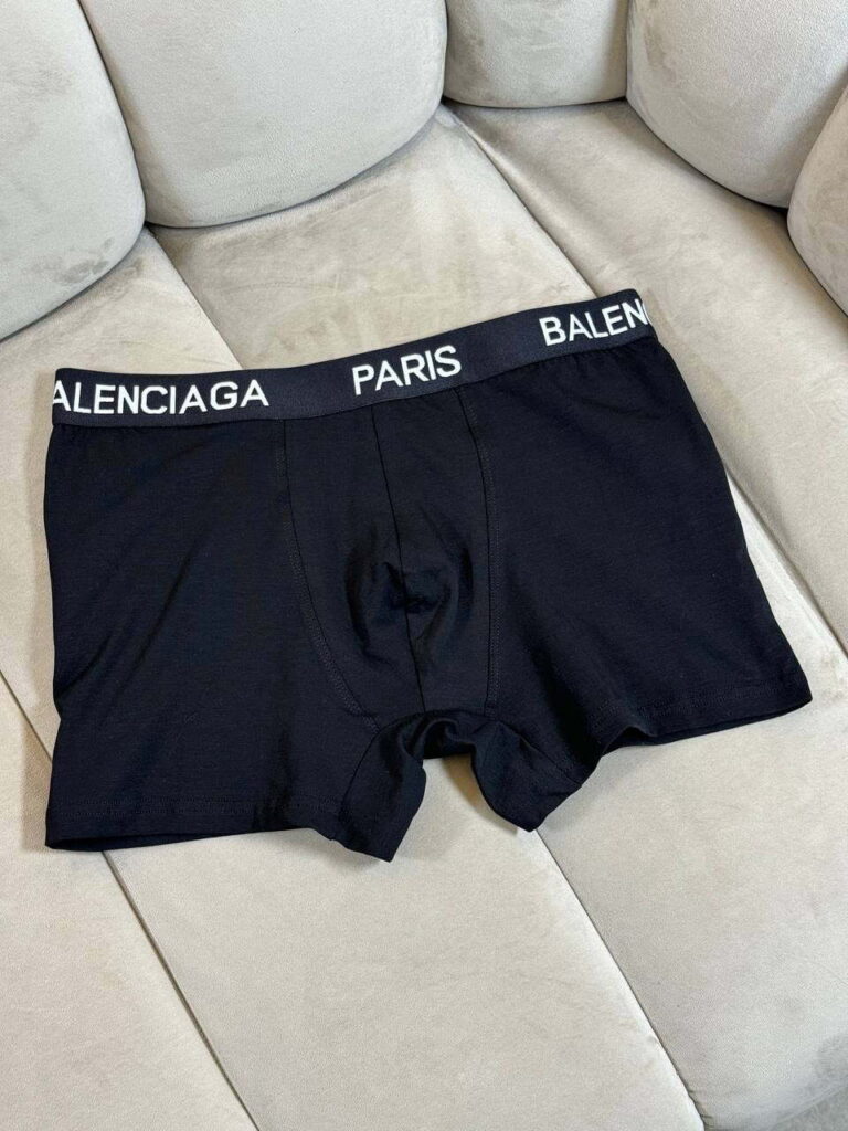 Трусы Balenciaga