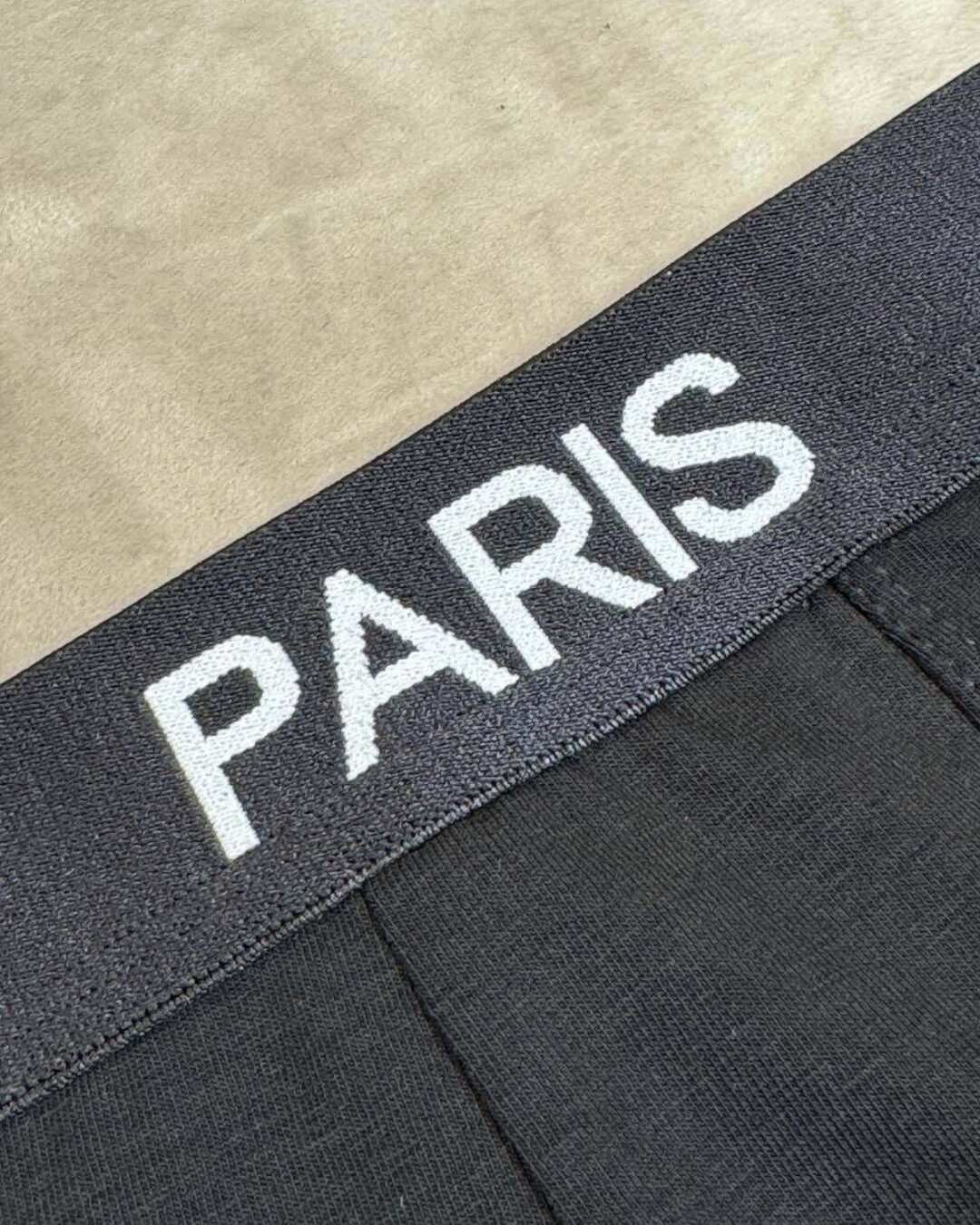 Трусы Balenciaga