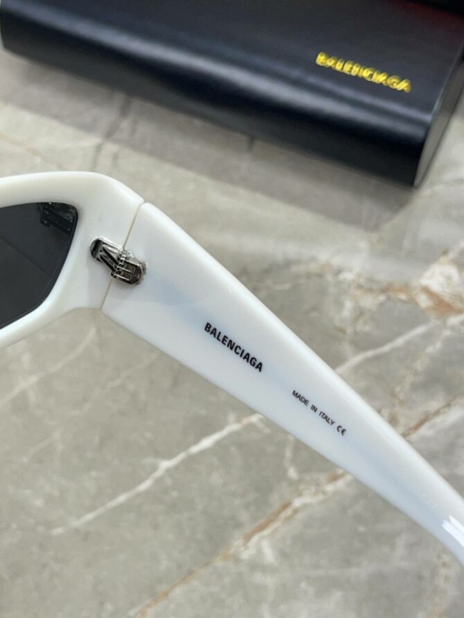 Очки Balenciaga