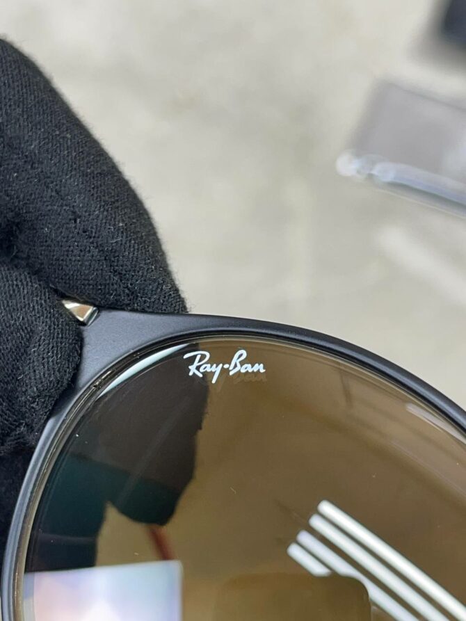 Очки Ray Ban x Ferrari
