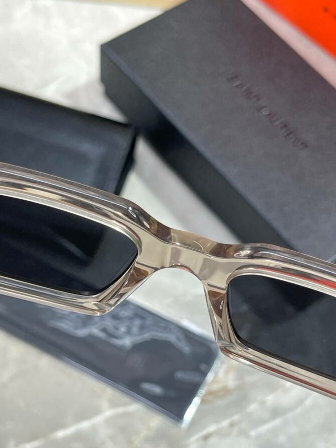 Очки Saint Laurent