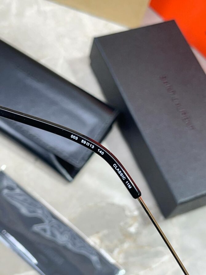 Очки Saint Laurent