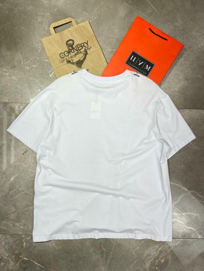 Футболка Givenchy