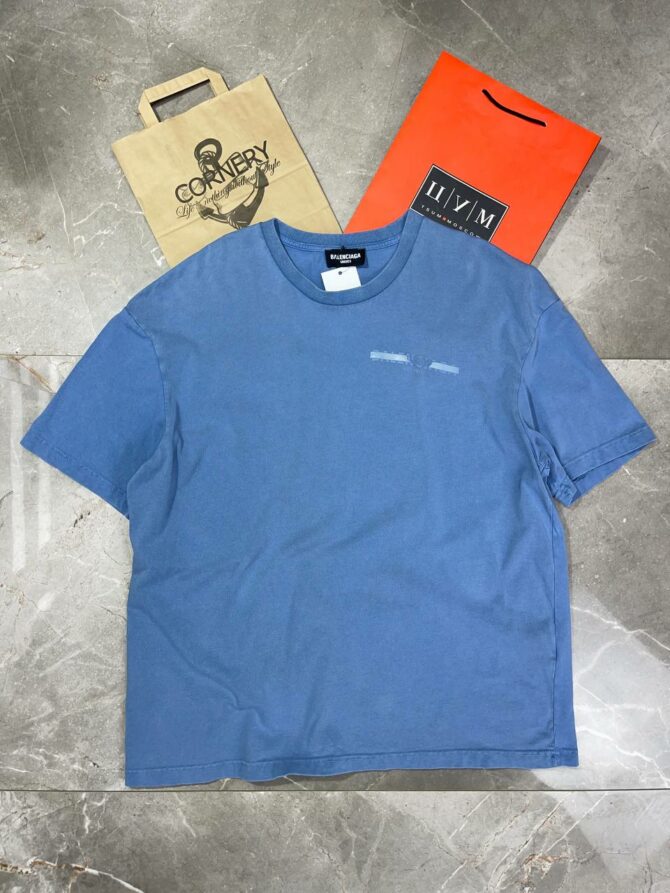 Футболка Balenciaga