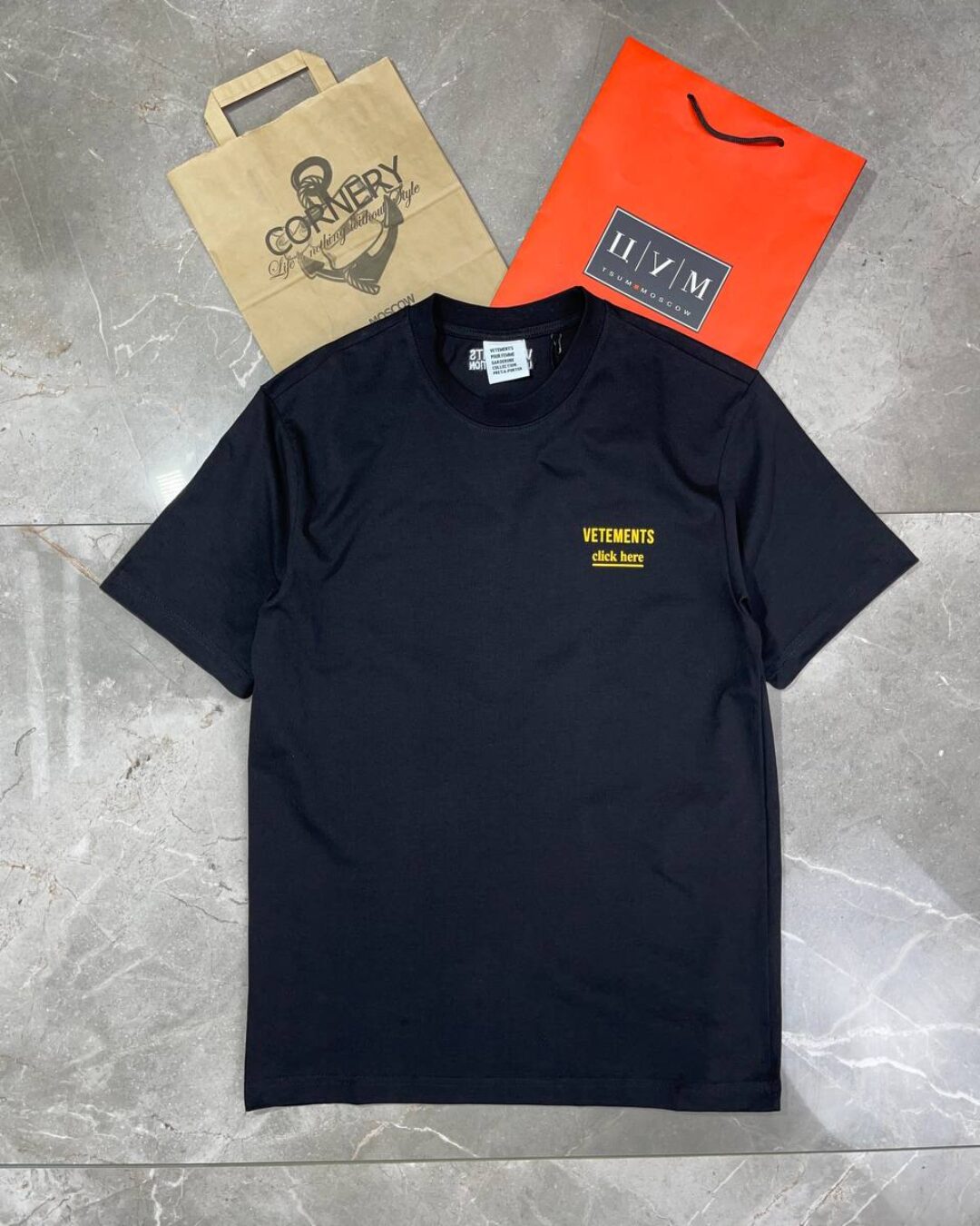 Футболка Vetements Click Here