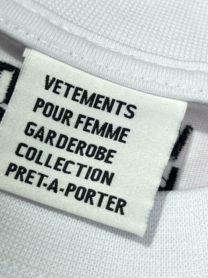 Футболка Vetements