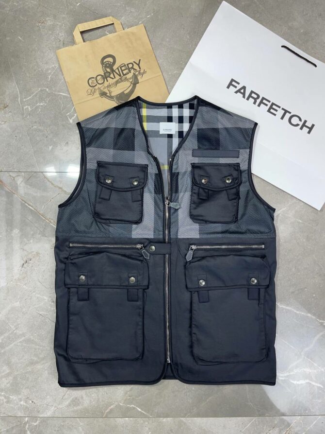 Жилет Burberry