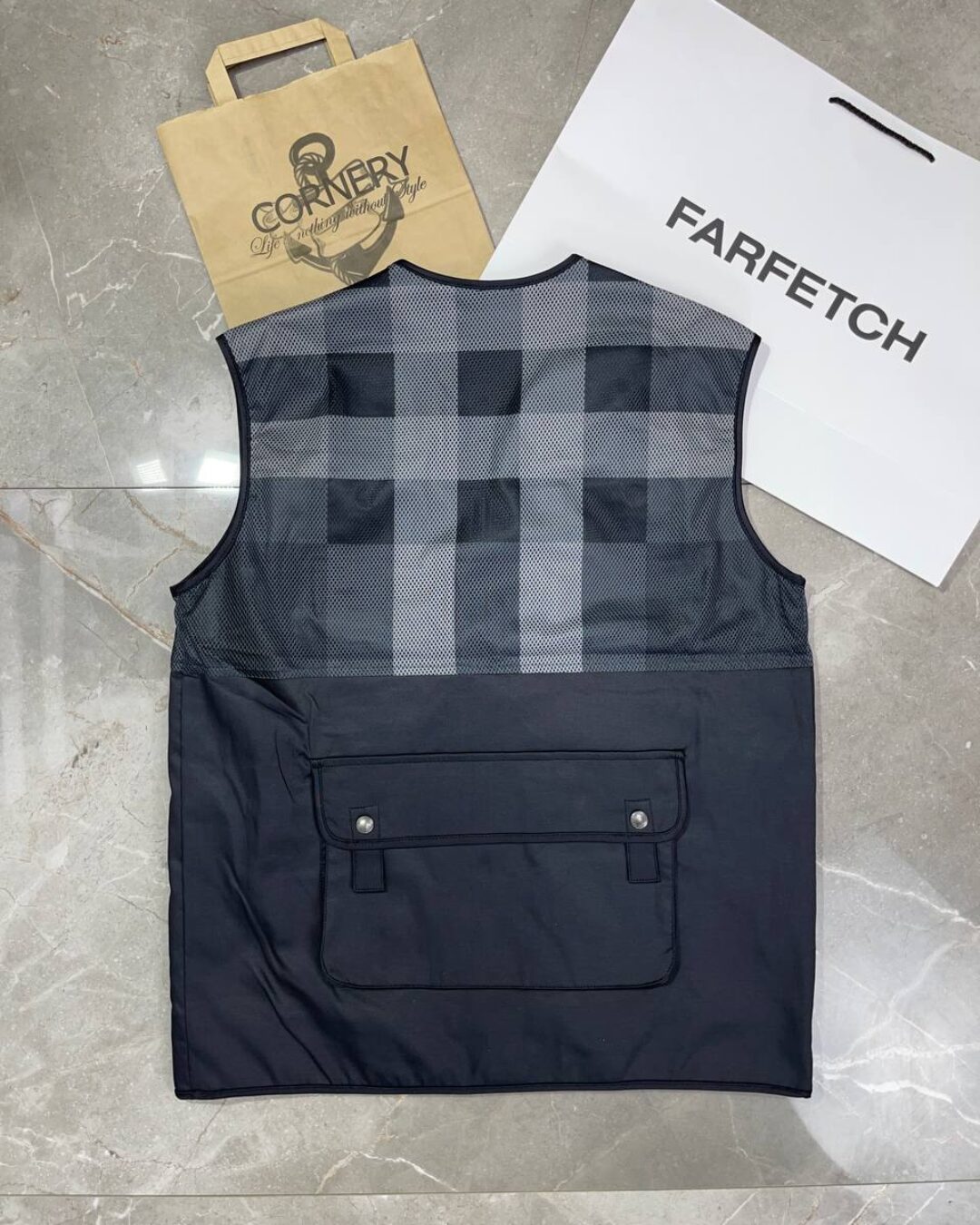 Жилет Burberry (дисконт) — фото 2