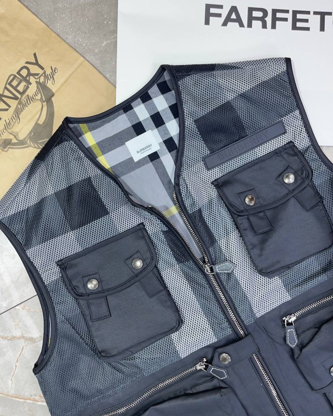 Жилет Burberry (дисконт) — фото 3