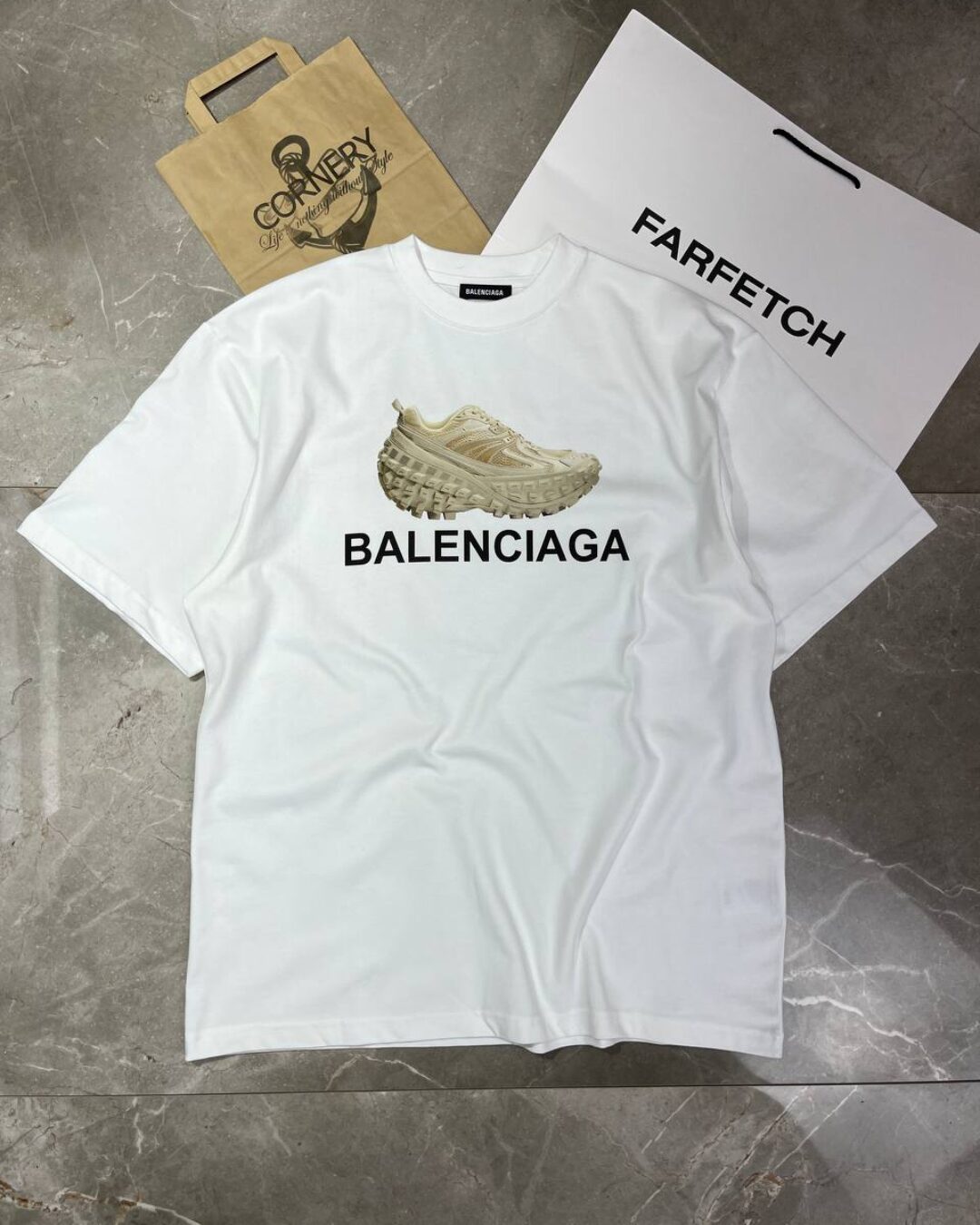 Футболка Balenciaga — фото 8