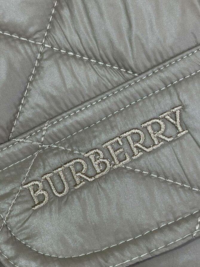 Жилет Burberry