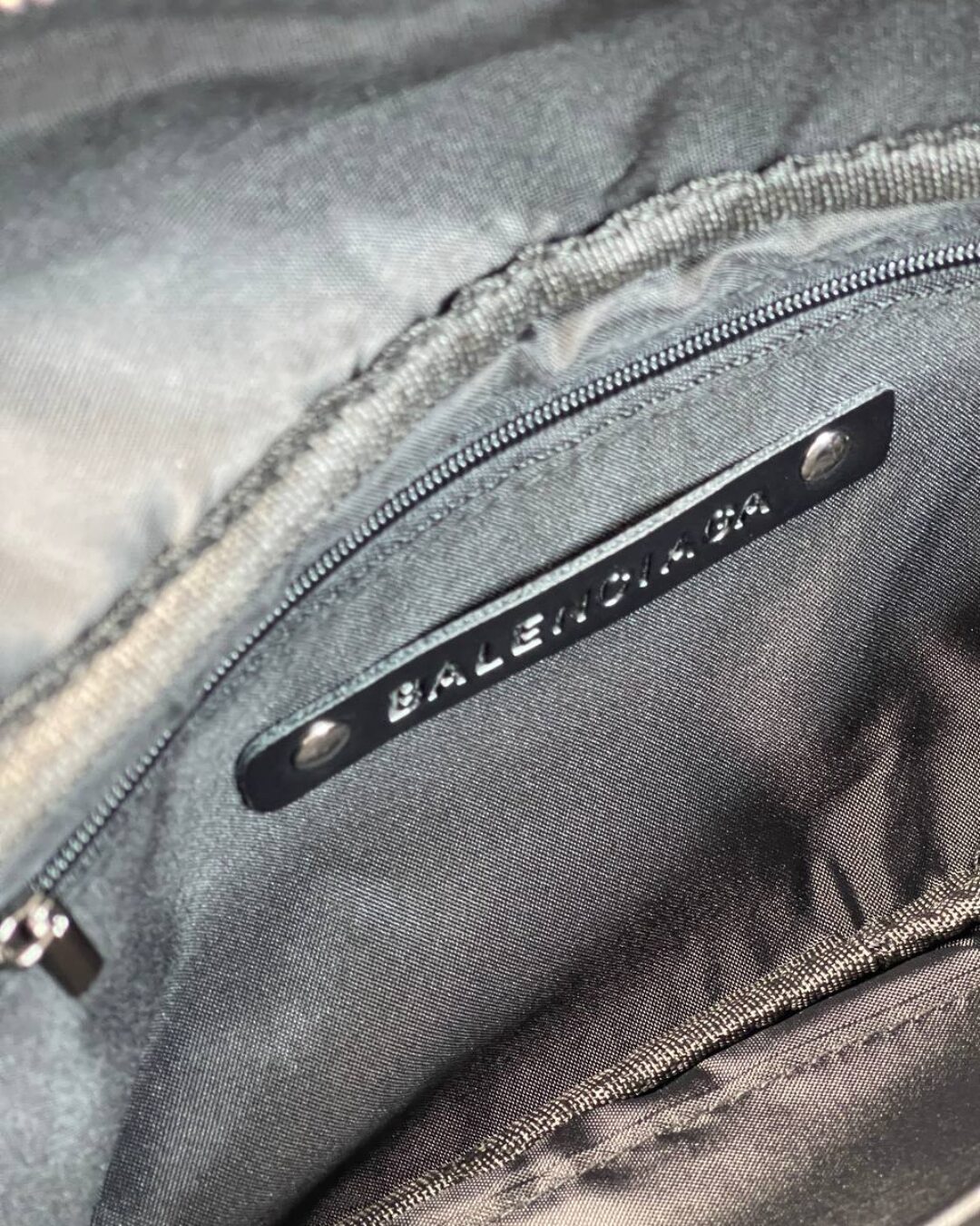 Сумка Balenciaga Explorer — фото 6
