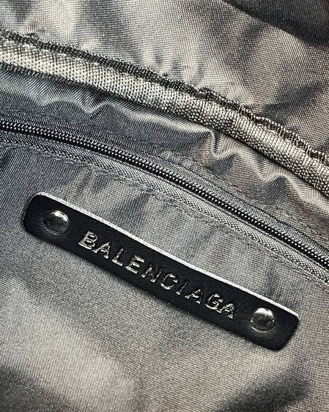 Сумка Balenciaga Explorer — фото 7