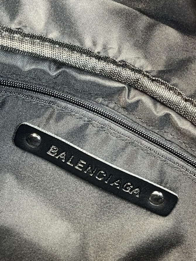 Сумка Balenciaga Explorer