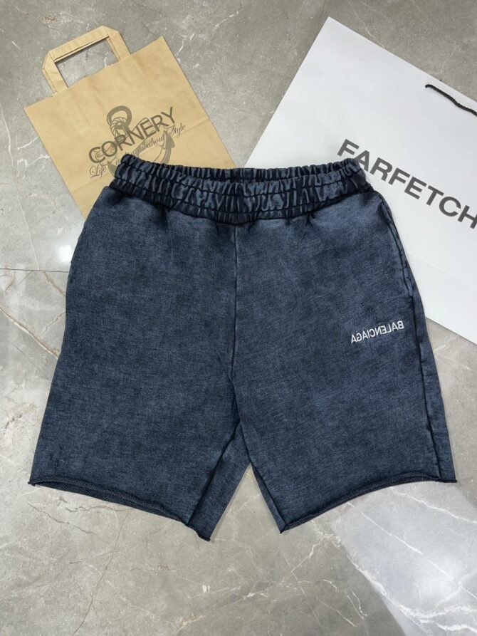 Костюм Balenciaga