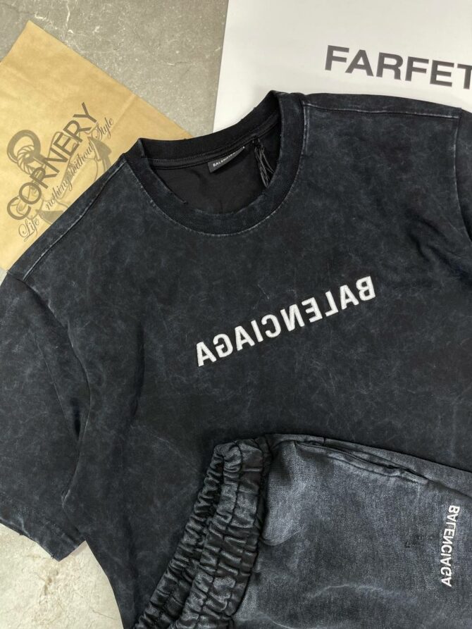 Костюм Balenciaga