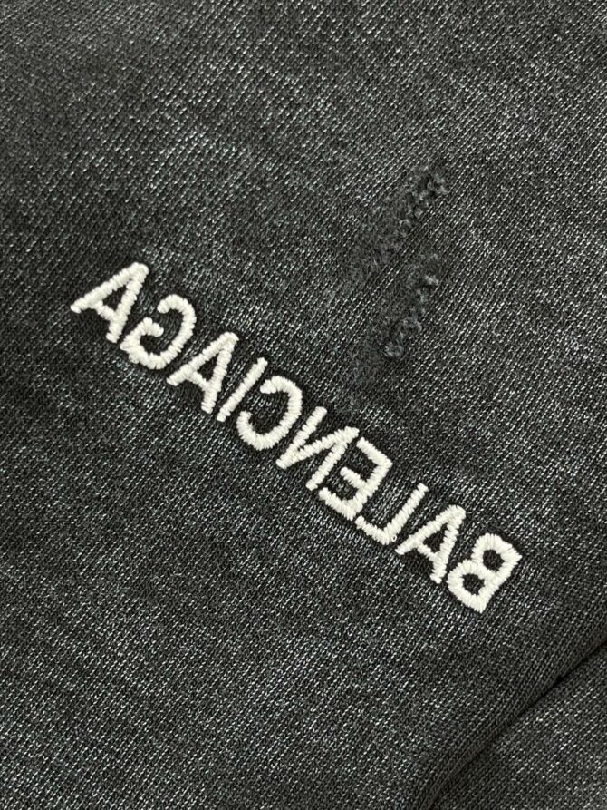 Костюм Balenciaga