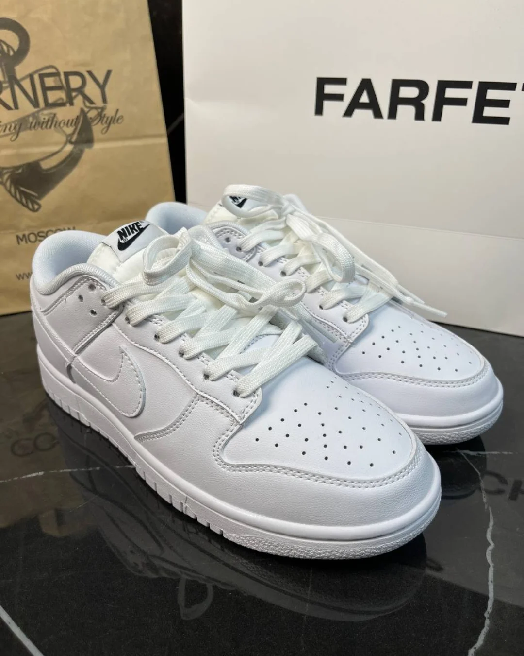 Кеды Nike Dunk Low Triple White