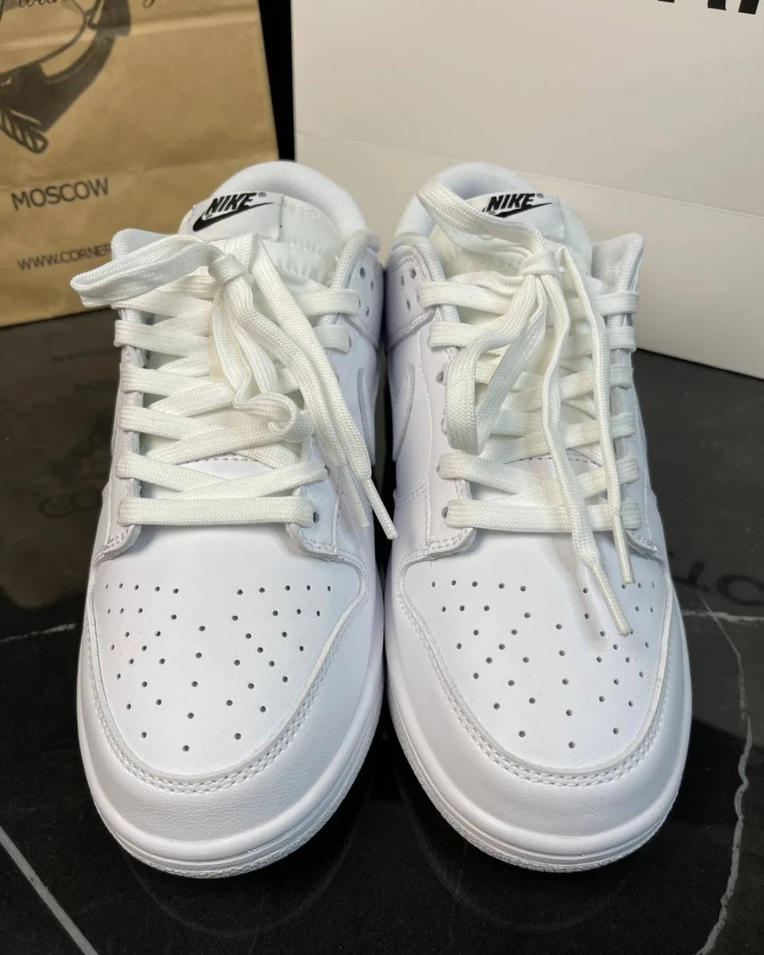 Кеды Nike Dunk Low Triple White — фото 2