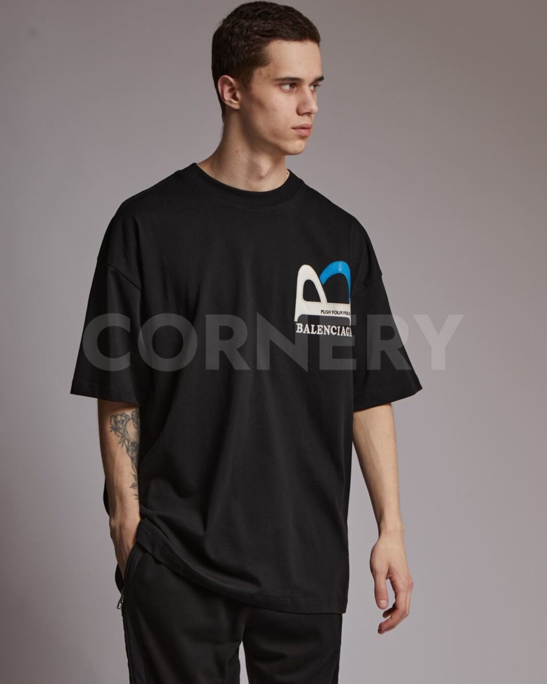 Футболка Balenciaga