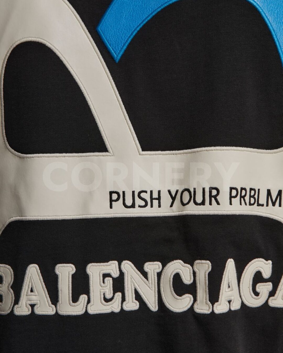 Футболка Balenciaga — фото 10
