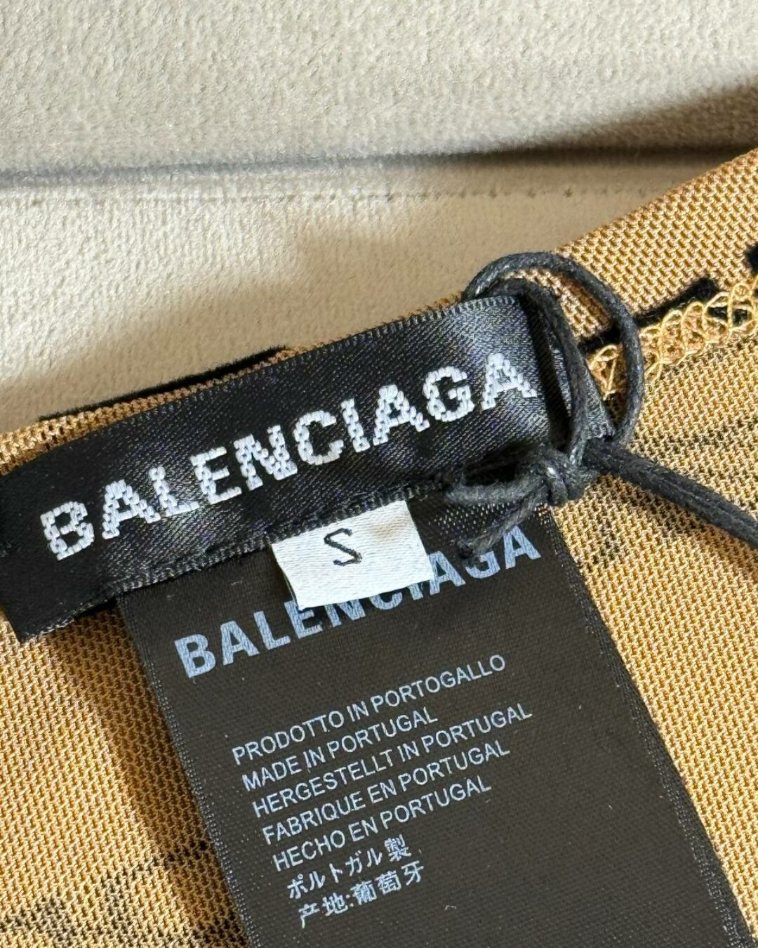 Кофта Balenciaga