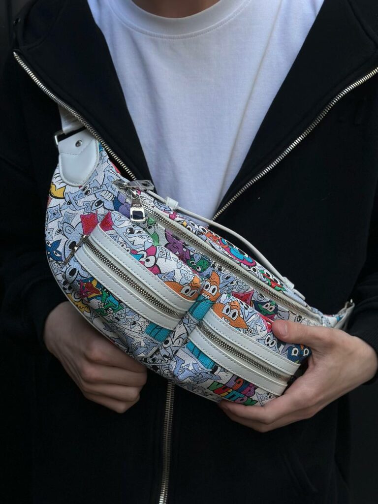 Сумка Louis Vuitton Campus