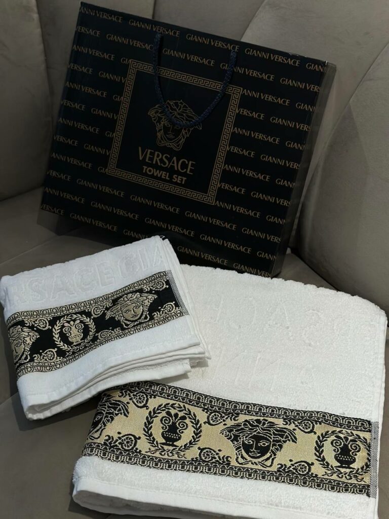 Полотенце Versace
