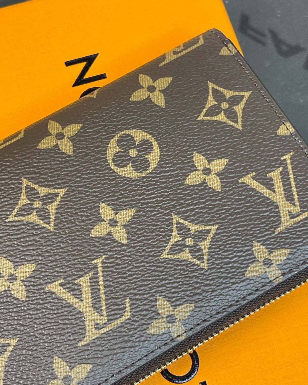 Портмоне Louis Vuitton