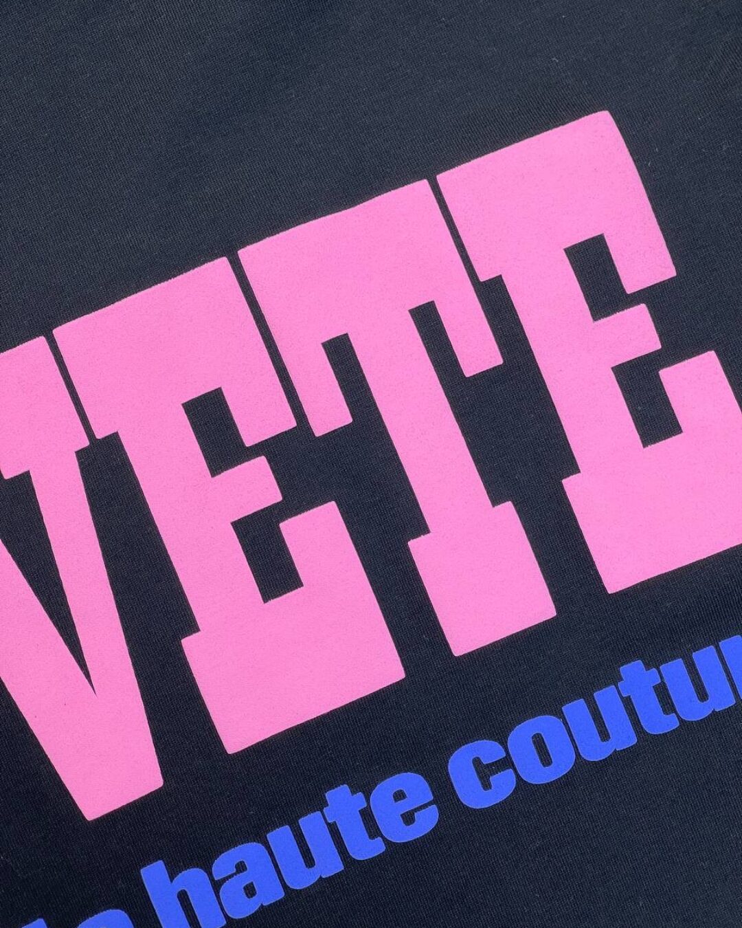 Футболка Vetements