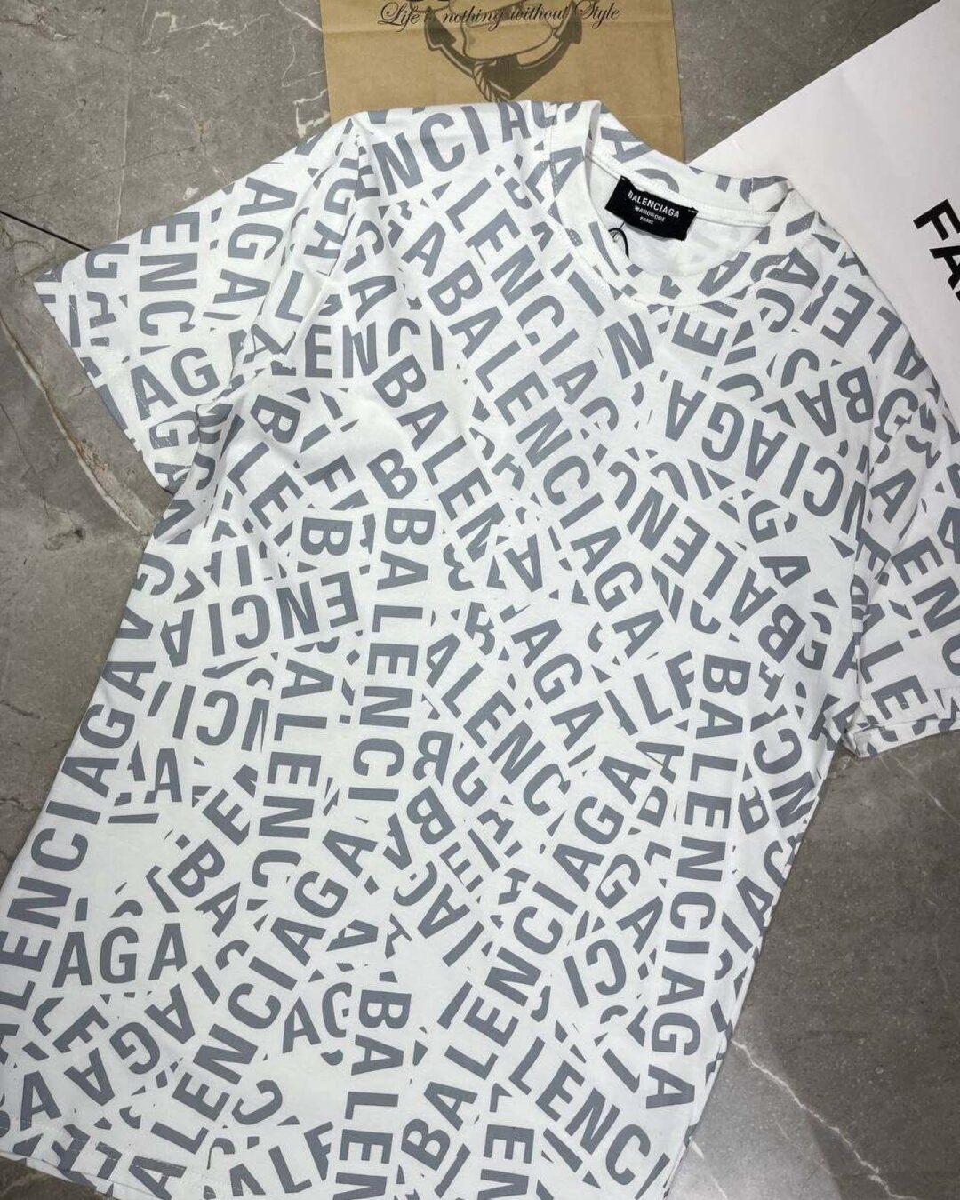 Футболка Balenciaga — фото 3