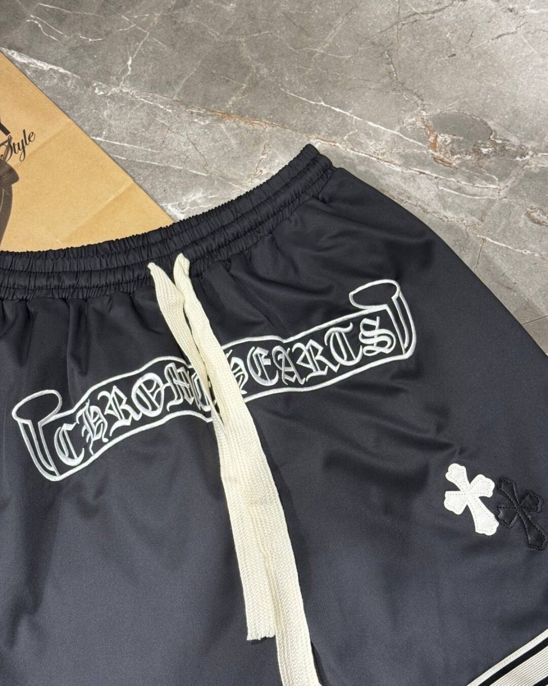 Шорты Chrome Hearts