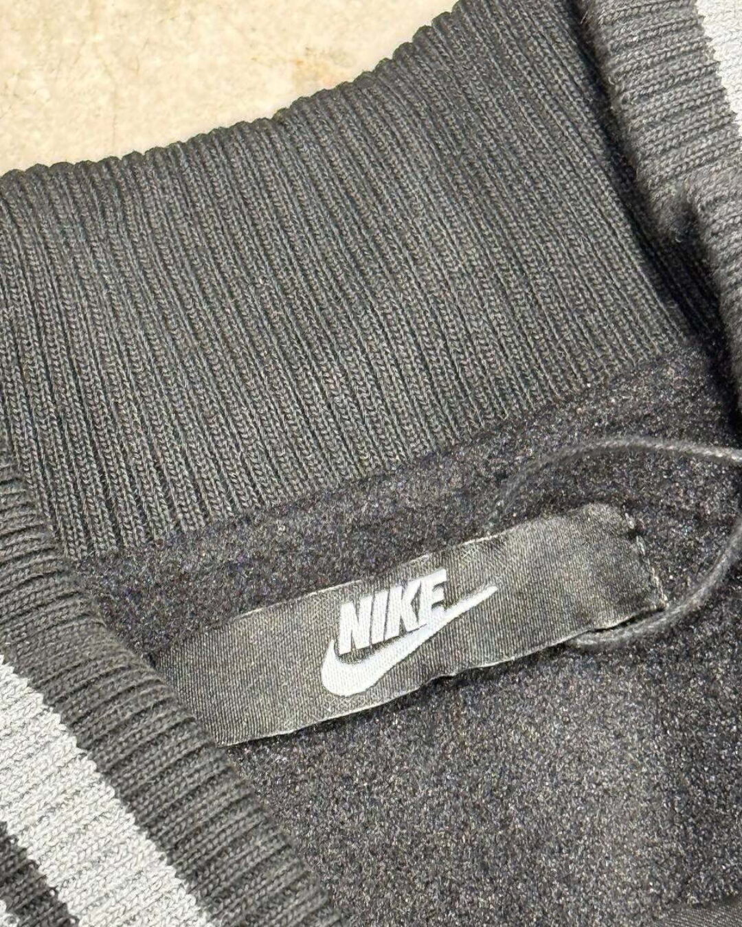 Бомбер Nike x Tiffany