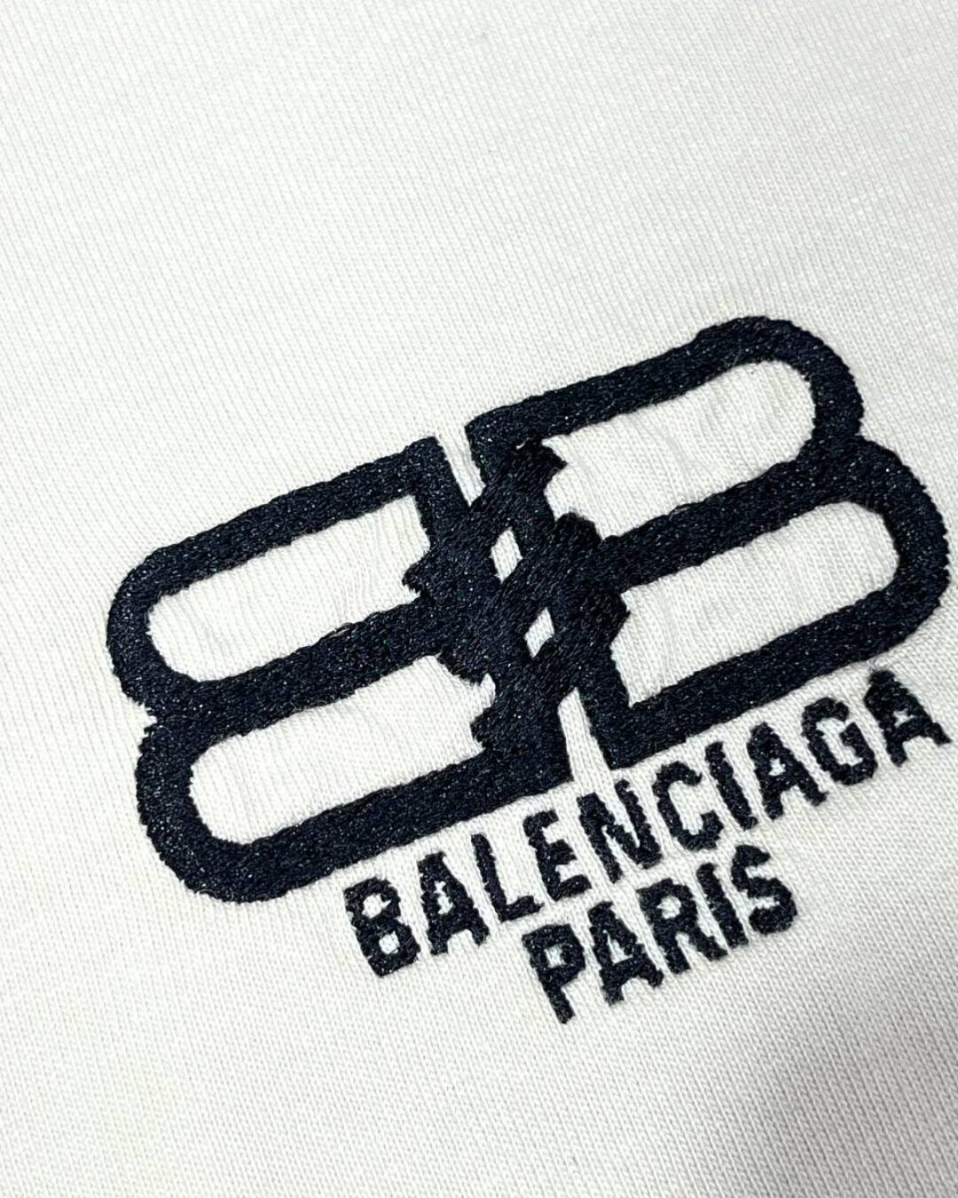 Футболка Balenciaga — фото 6