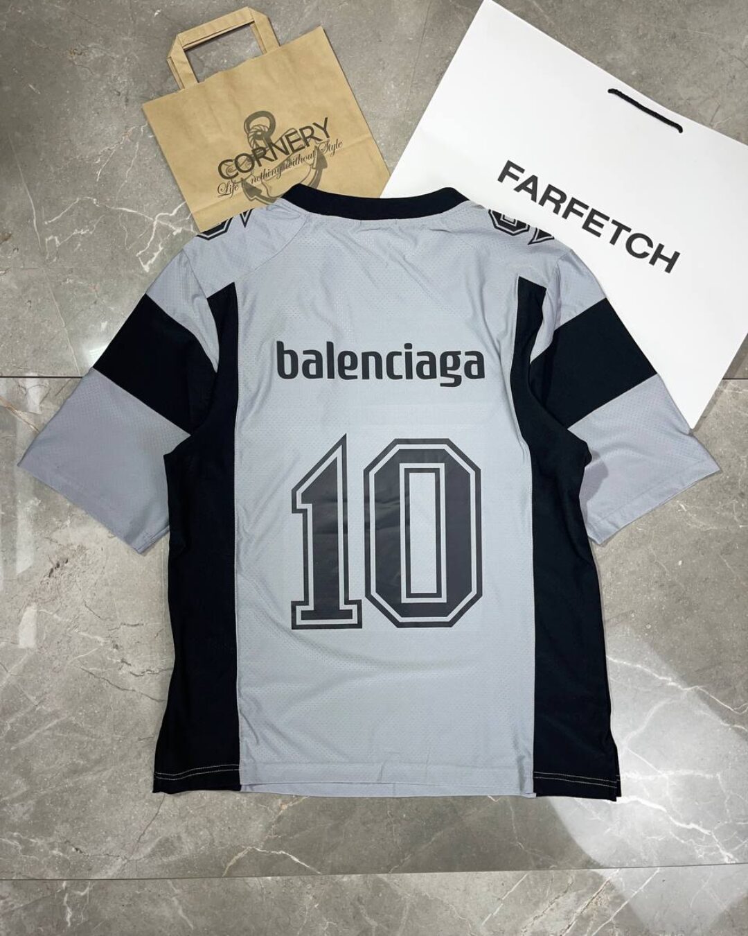 Футболка Balenciaga — фото 2