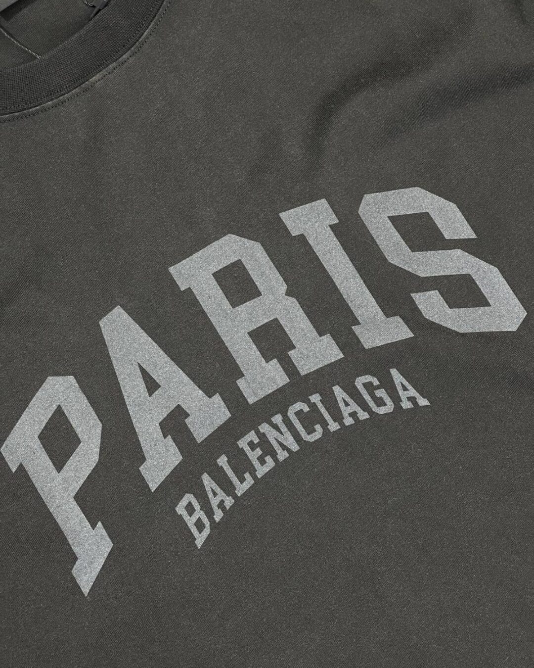 Футболка Balenciaga — фото 9