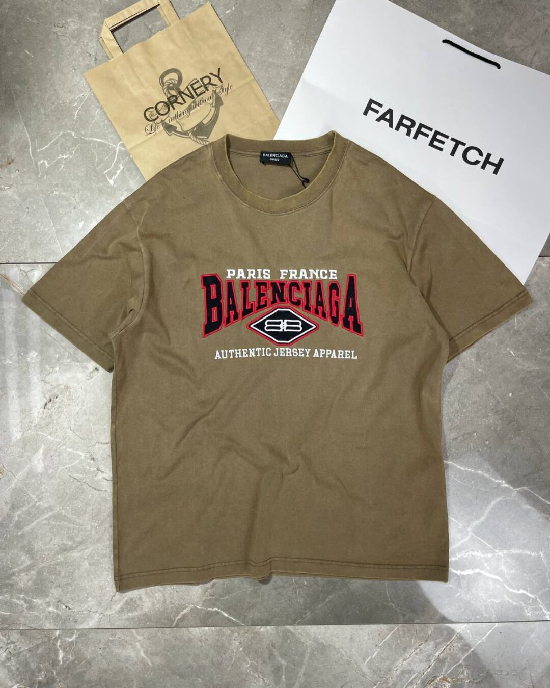 Футболка Balenciaga