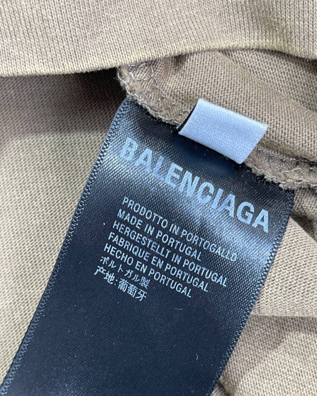 Футболка Balenciaga — фото 8