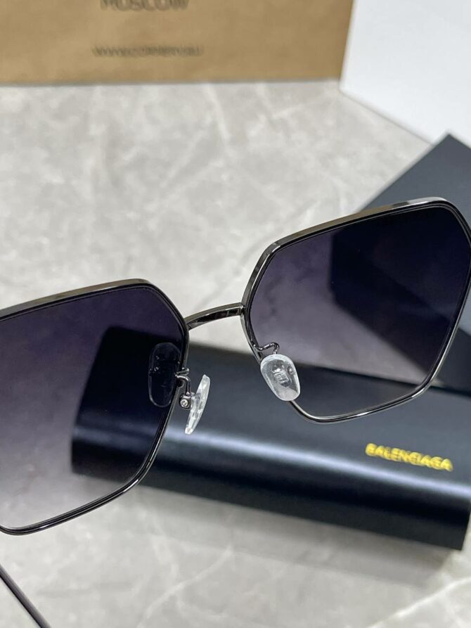Очки Balenciaga