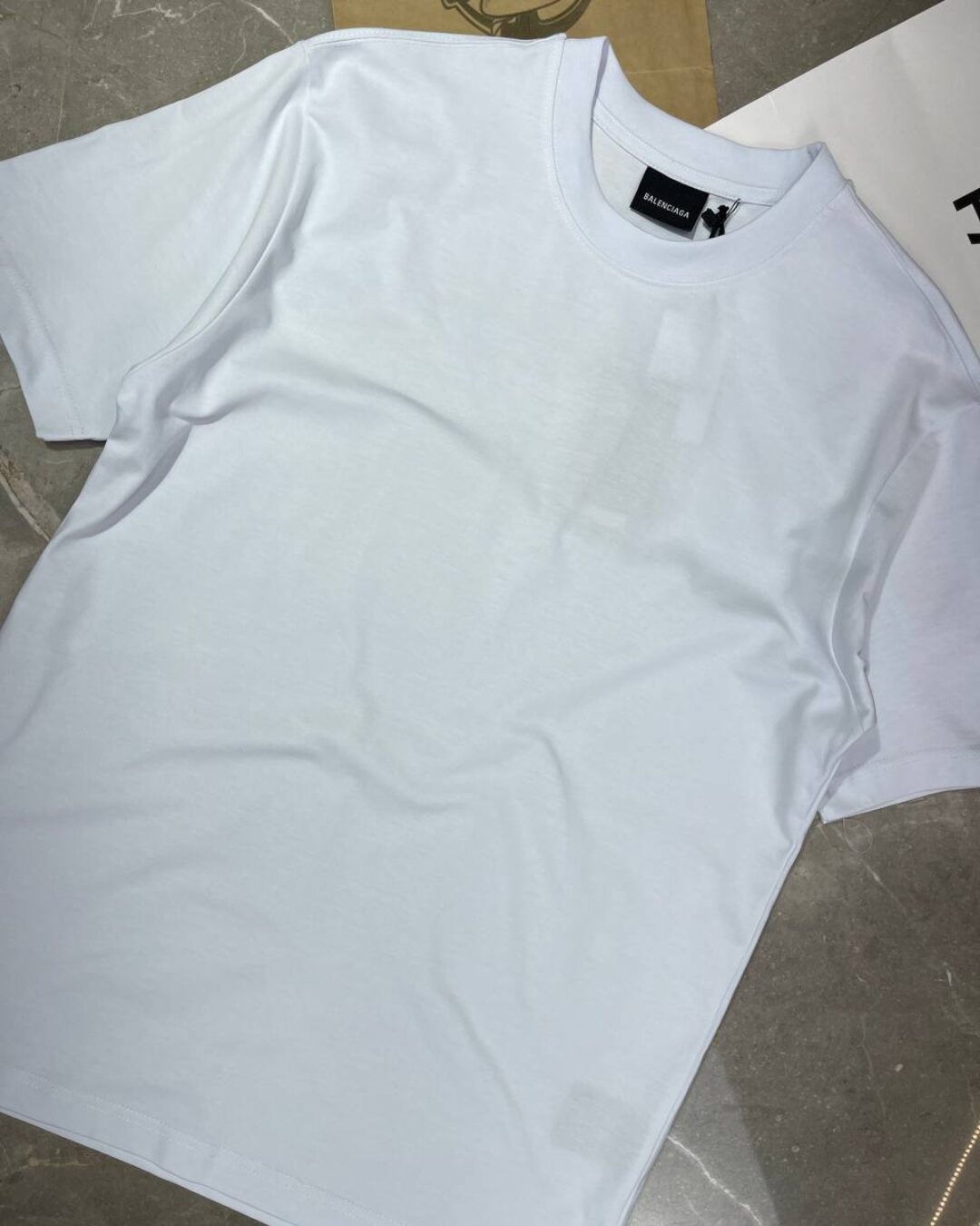 Футболка Balenciaga — фото 4