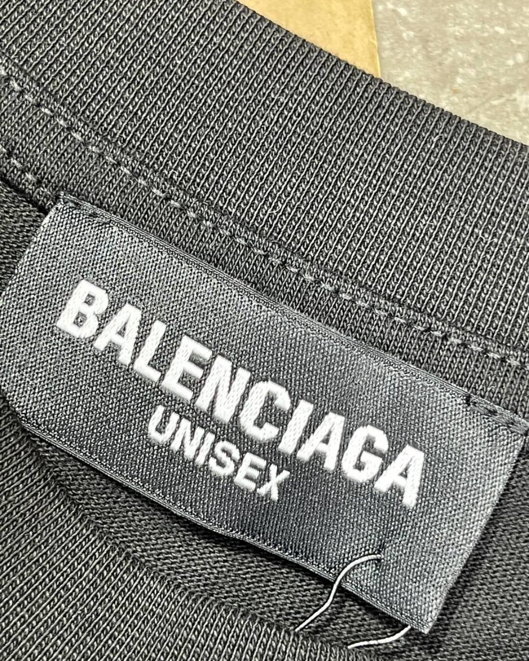 Футболка Balenciaga x Supreme — фото 9