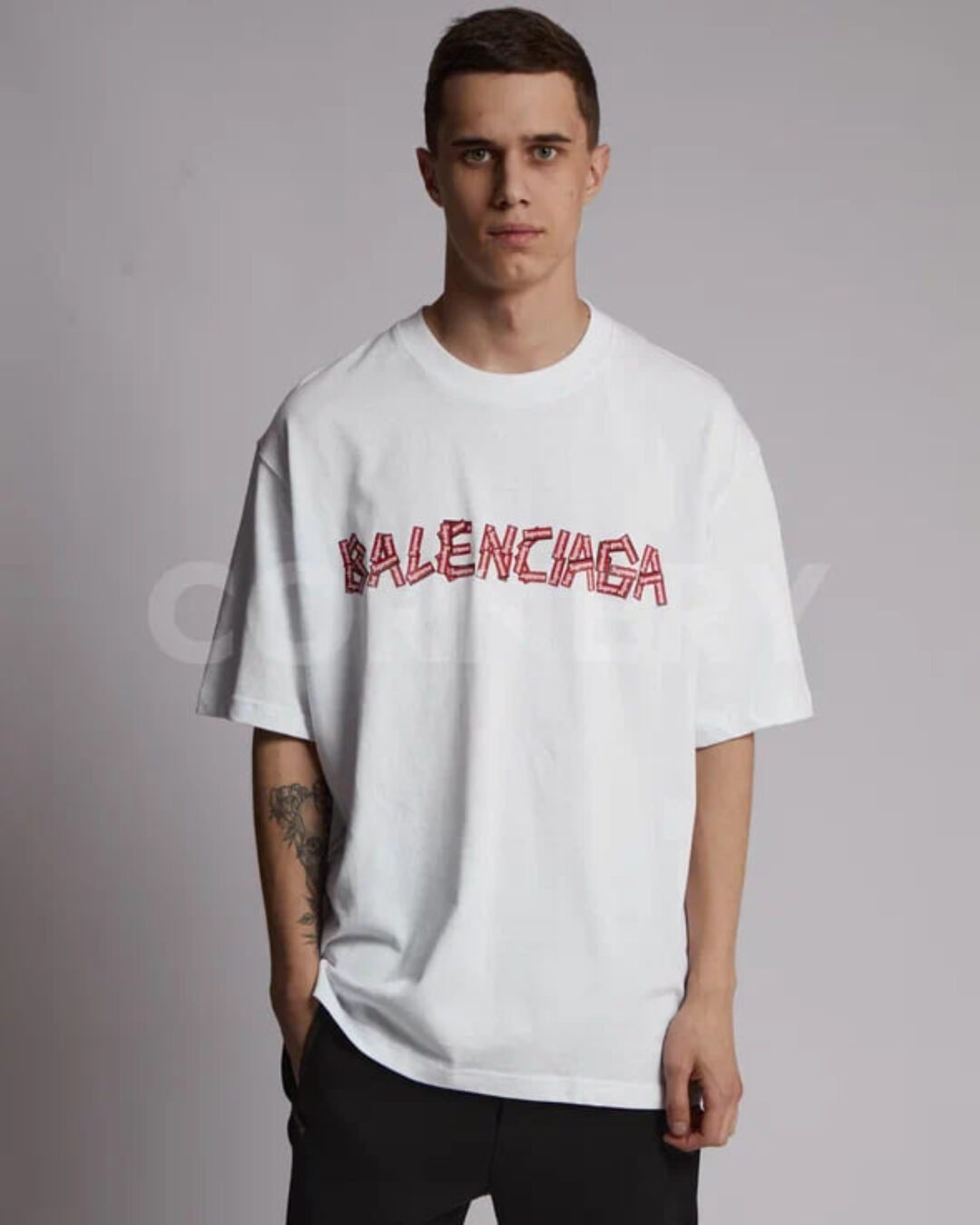 Футболка Balenciaga x Supreme