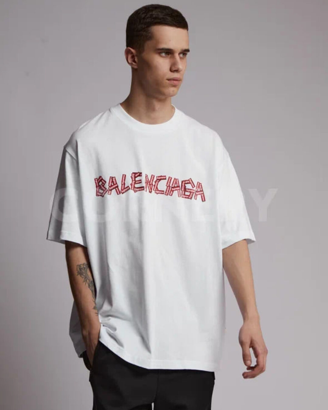 Футболка Balenciaga x Supreme — фото 6