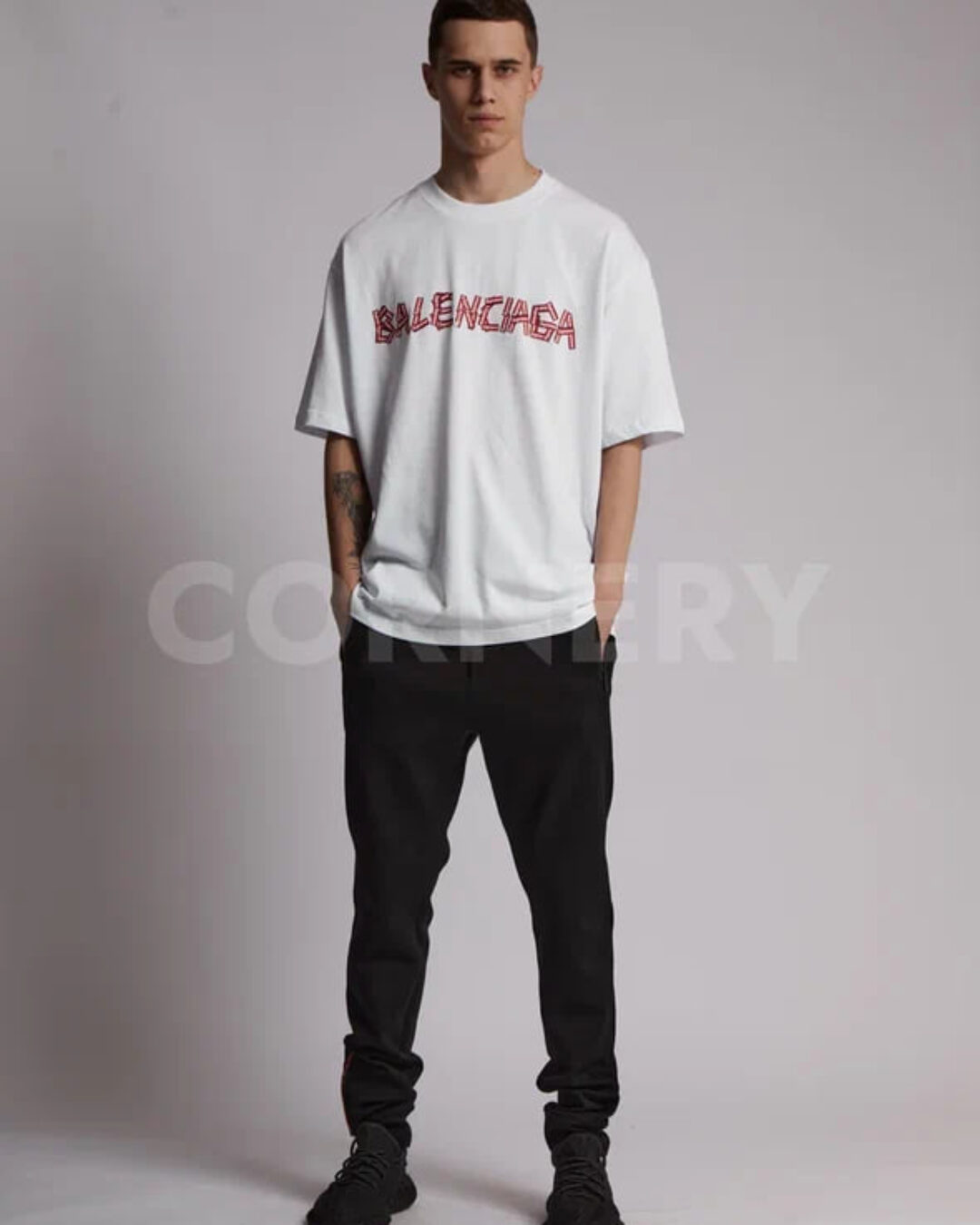 Футболка Balenciaga x Supreme — фото 8