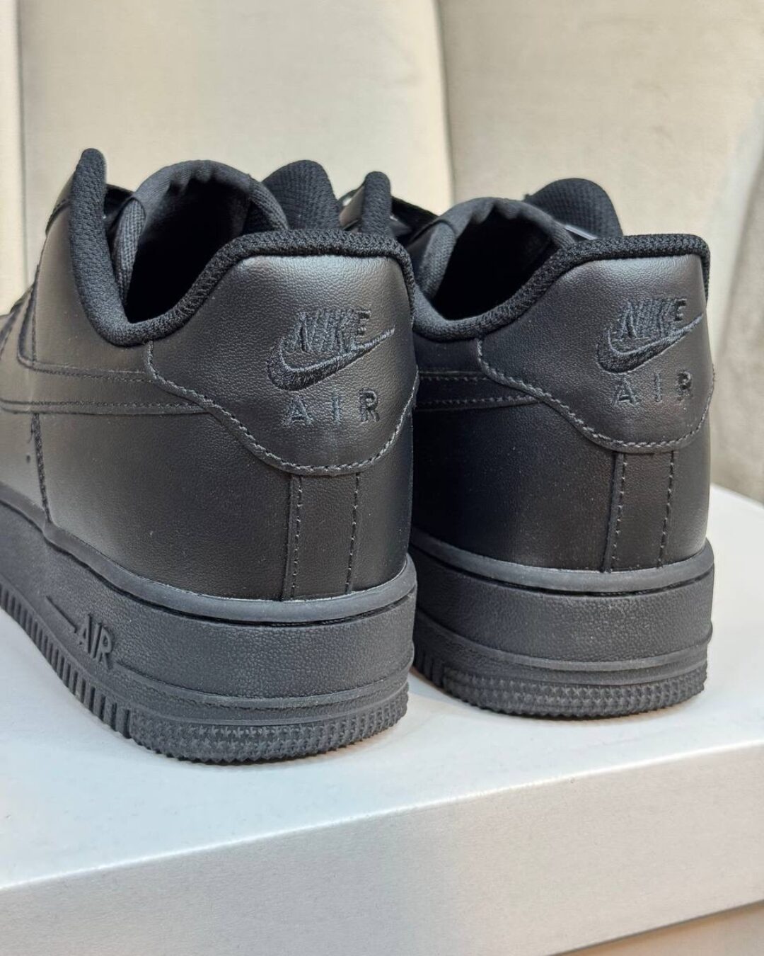 Кроссовки Nike Air Force 1 Low Triple Black