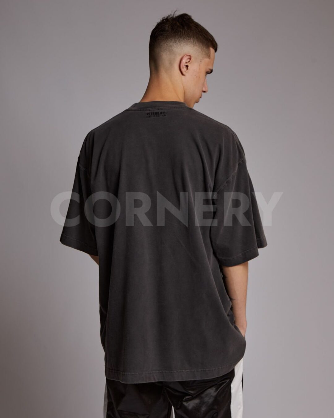 Футболка Vetements String Logo — фото 2