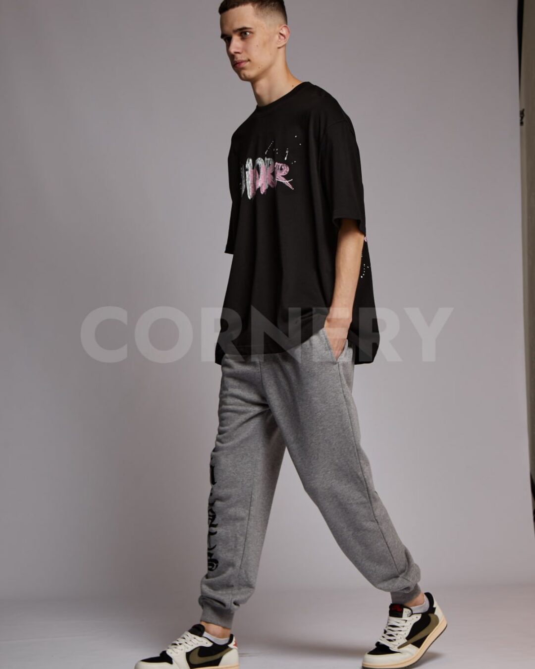 Спортивные штаны Vetements — фото 7