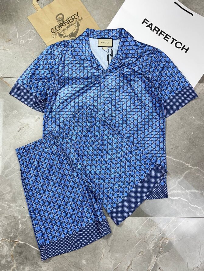 Костюм Gucci