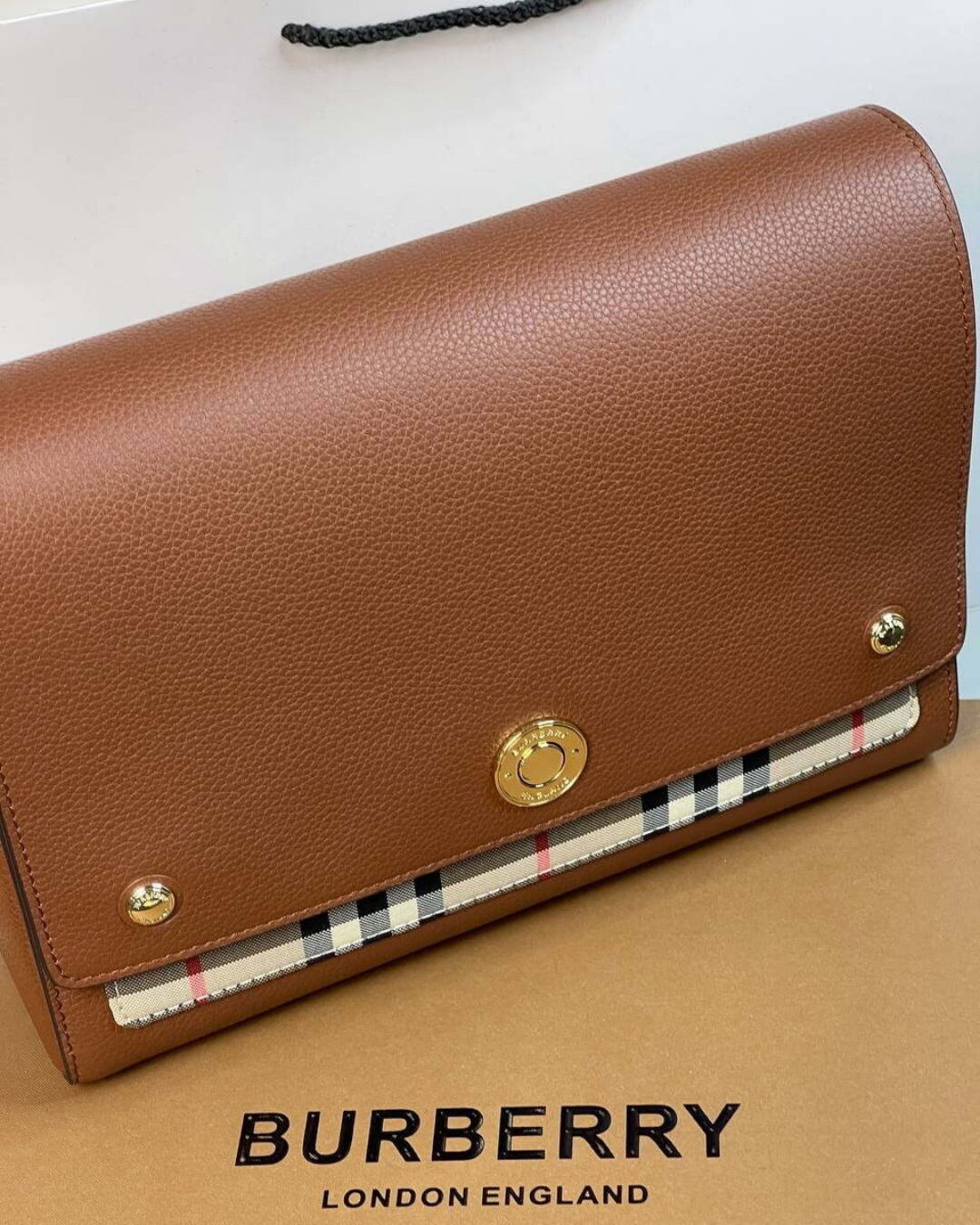 Сумка Burberry