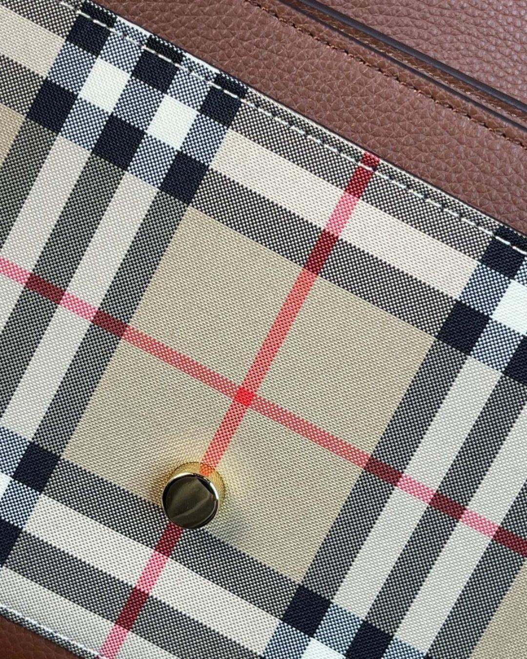 Сумка Burberry